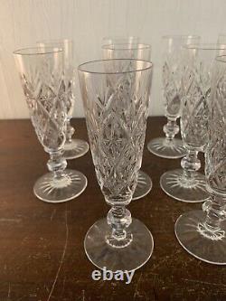 10 flûtes a champagne modèle cristal Saint Louis (prix à la pièce)modèle1