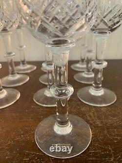 10 verres à vin taillé modèle gravé cristal de Saint Louis (prix à la pièce)