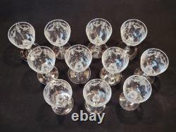 11 Verres À Porto Ou Liqueur En Cristal Gravé Saint Louis / Baccarat