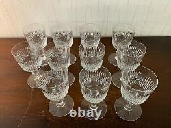 11 verres à vin modèle cristal de Saint Louis (prix à la pièce)