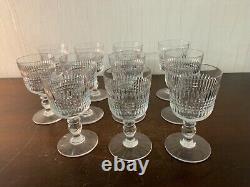 11 verres à vin modèle cristal de Saint Louis (prix à la pièce)