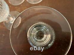 11 verres à vin modèle cristal de Saint Louis (prix à la pièce)