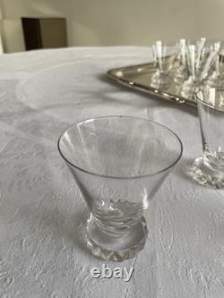 11 verres à vin rouge modèle Diamant en cristal de Saint-Louis
