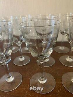 12 Verres à eau modèle Manon en cristal de Saint Louis (prix à la pièce)