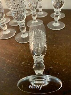 12 flûtes à champagne modèle cristal de Saint Louis (prix à la pièce)