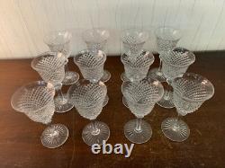 12 verres a porto modèle diamant cristal de Saint Louis (prix à la pièce)