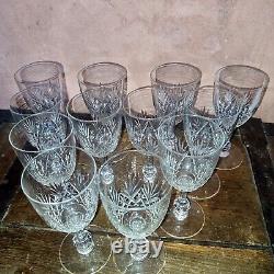 12 verres à vin blanc en cristal de Saint-Louis Modèle MASSENET Saint Louis