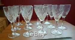 12 verres à vin, modèle Chantilly, cristal taillé Saint-Louis