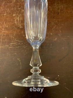 13 flûtes à champagne modèle Liane en cristal de Saint Louis (prix à la pièce)