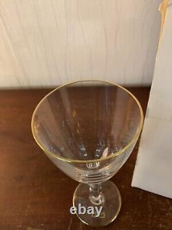14 verres à bourgogne modèle Hauteville cristal de Saint Louis (prix à la pièce)