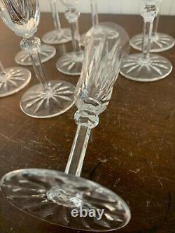 15 flûtes a champagne modèle en cristal de Saint Louis (prix à la pièce)