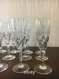 16 flûtes modèle Chantilly en cristal de Saint Louis (prix à la pièce)