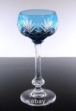 1 Verre A Vin Cristal Couleur Bleu Ciel Taille Modele Massenet St Louis Signe