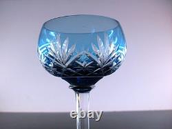 1 Verre A Vin Cristal Couleur Bleu Ciel Taille Modele Massenet St Louis Signe