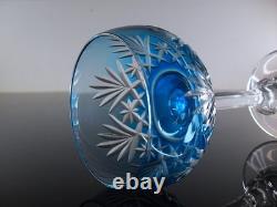 1 Verre A Vin Cristal Couleur Bleu Ciel Taille Modele Massenet St Louis Signe