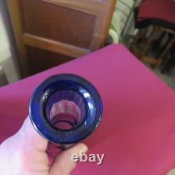 1 carafe a vin couleur bleu en cristal de saint louis Massenet taille 4147