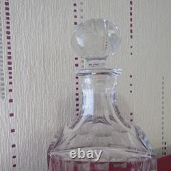 1 carafe à whisky carré en cristal de saint louis modèle à Manhattan