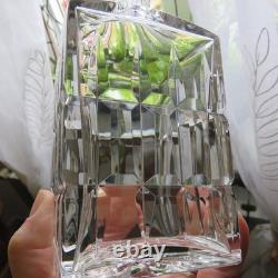 1 carafe à whisky carré en cristal de saint louis modèle à Manhattan