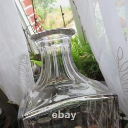1 carafe à whisky carré en cristal de saint louis modèle à Manhattan