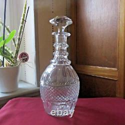1 carafe en cristal de saint louis modèle trianon H 28 CM