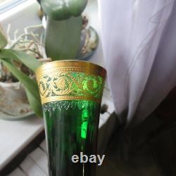 1 flute a champagne cristal de saint louis modèle thistle de couleur verte signé