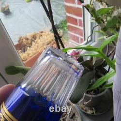 1 verre gobelet a thé de couleur bleu cristal de saint louis decor or