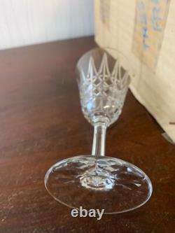 23 verres à vin blanc modèle Tarn en cristal de Saint Louis (prix à la pièce)