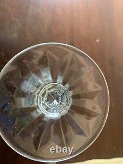 23 verres à vin blanc modèle Tarn en cristal de Saint Louis (prix à la pièce)