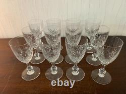 29 verres à vin rouge modèle Massenet cristal de Saint Louis (prix à la pièce)