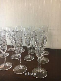 32 flûtes à champagne modèle Florence cristal de Saint Louis (prix à la pièce)