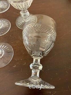 34 verres à eau modèle Trianon en cristal de Saint Louis (prix à la pièce)