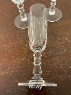 3 flûtes à champagne modèle Liane en cristal de Saint Louis (prix à la pièce)
