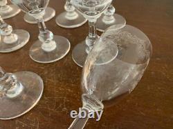 40 verres à vin rouge modèle Cléo en cristal de Saint Louis (prix à la pièce)