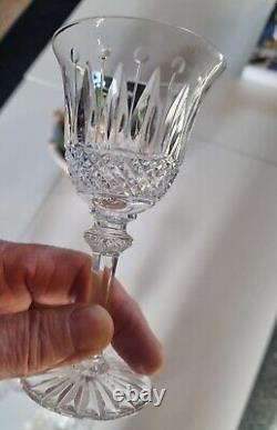 4 Jolis verres à vin, en cristal de St Louis, modèle''Tommy'