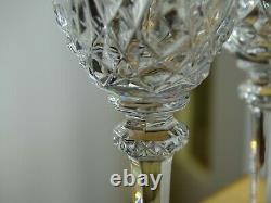 4 VERRES A VIN BLANC CRISTAL DE ST LOUIS MODELE SAMMY ht 14 cm