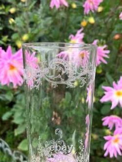 4 Verres en cristal Forme gobelet Baccarat, Saint louis, autres