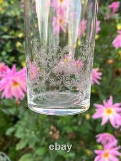 4 Verres en cristal Forme gobelet Baccarat, Saint louis, autres