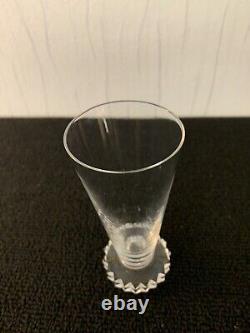 4 flûtes à champagne modèle diamant en cristal de Saint Louis (prix à la pièce)