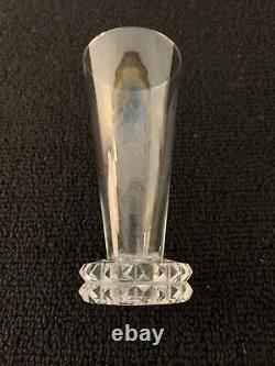 4 flûtes à champagne modèle diamant en cristal de Saint Louis (prix à la pièce)