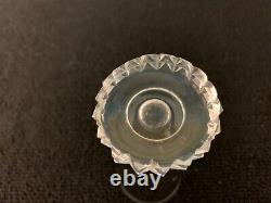 4 flûtes à champagne modèle diamant en cristal de Saint Louis (prix à la pièce)