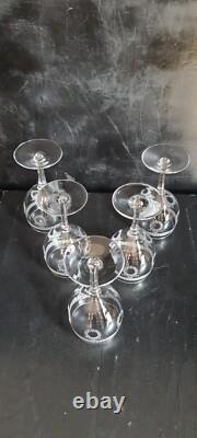 5 Verres Ballons Cristal SAINT-LOUIS Service MADRID Couronnes de Laurier Gravées 5 Verres Ballons Cristal SAINT-LOUIS Service MADRID Couronnes de Laurier Gravées