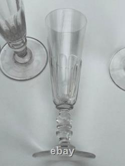 5 anciennes flutes à champagne en cristal XIXème Baccarat ou St Louis