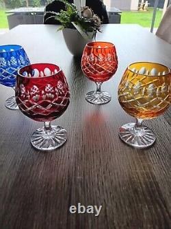 5 verres A Cognac de couleur en cristal de bohème Saint Louis Baccarat