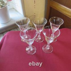 5 verres a vin ou a porto cristal saint louis modèle Lozère uni H 14 cm signé