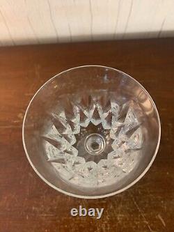 5 verres à vin taillé en cristal de Saint Louis (prix à la pièce)modèle2