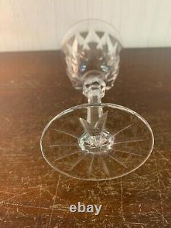 5 verres à vin taillé en cristal de Saint Louis (prix à la pièce)modèle2
