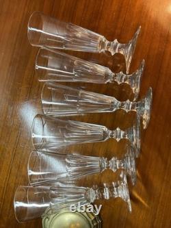 6 Coupes Ou Flûtes À Champagne Cristal Taillé, Modèle Caton, Baccarat St Louis