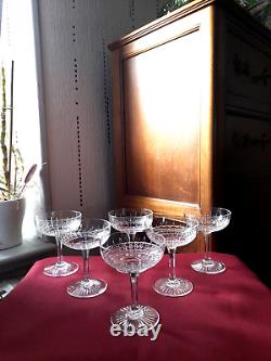 6 Coupes a Champagne en cristal de saint louis modèle Roland non signées