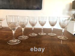 6 ÉLÉGANTS VERRES A VIN EN CRISTAL DE SAINT LOUIS, modèle ROLAND (H 13,3 cm)