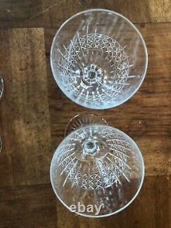 6 ÉLÉGANTS VERRES A VIN EN CRISTAL DE SAINT LOUIS, modèle ROLAND (H 13,3 cm)